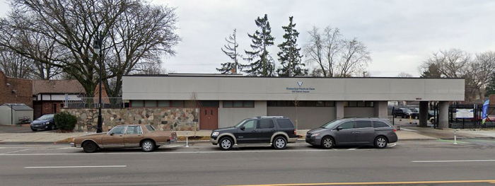 Naus Sno-White Dining Room - Recent Street Views